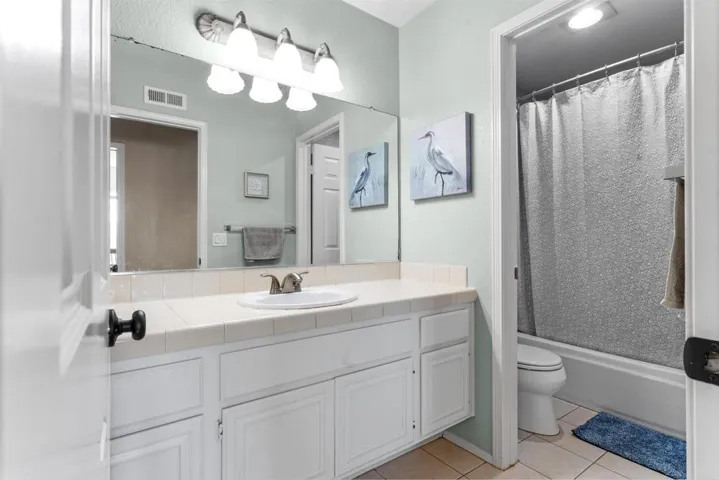 3081 Westbridge Gln, Escondido, California 92029