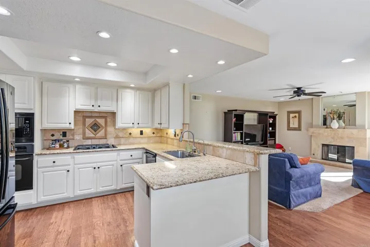 3081 Westbridge Gln, Escondido, California 92029