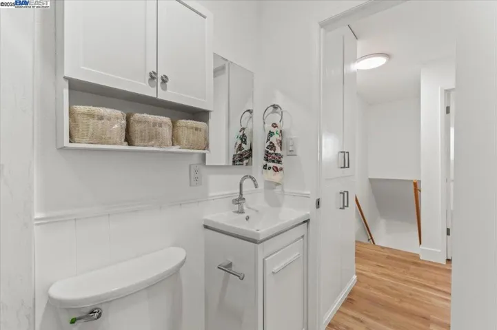 Fully Remodeled upstairs  bathroom.