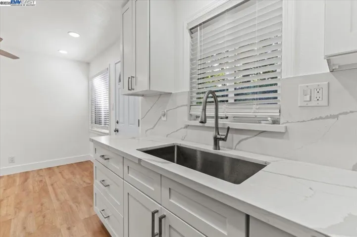 Fully Remodeled with all new cabinets, Quarts Counter top, Stainless sink, All new appliances.