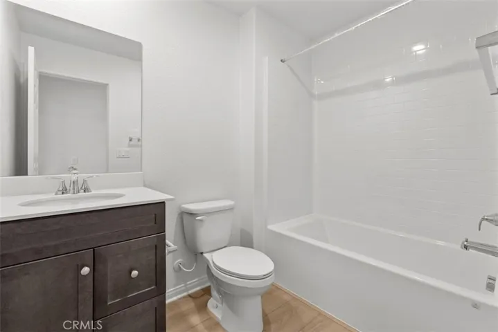 25724 Calamity Lane, Homeland, California 92548