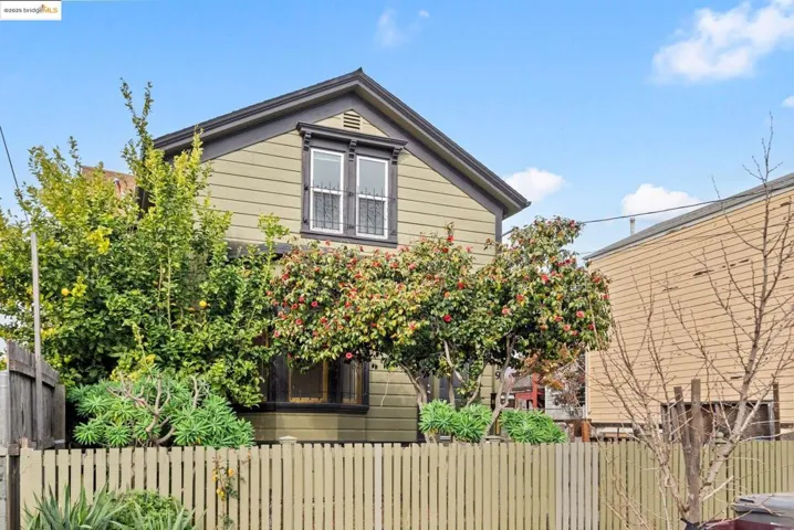 719 Chester St, Oakland, California 94607