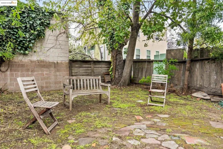 719 Chester St, Oakland, California 94607