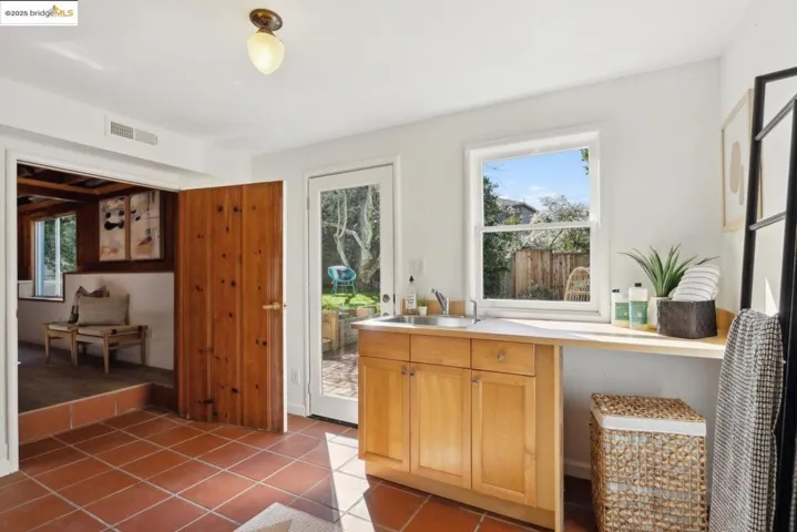 218 Purdue Ave, Kensington, California 94708