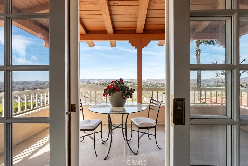 24343 Park Granada, Calabasas, California 91302 home-pic-23