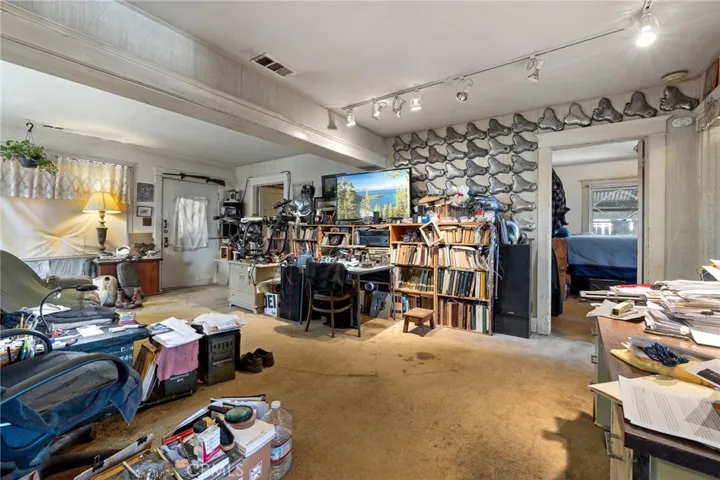 306 Blaine Ave, Fillmore, California 93015