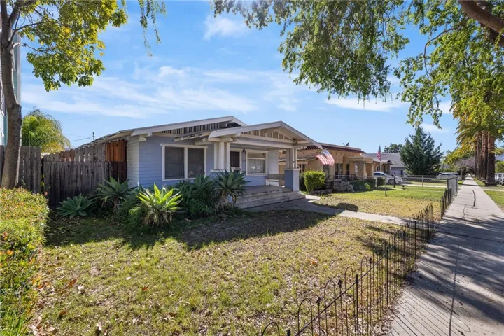 306 Blaine Ave, Fillmore, California 93015