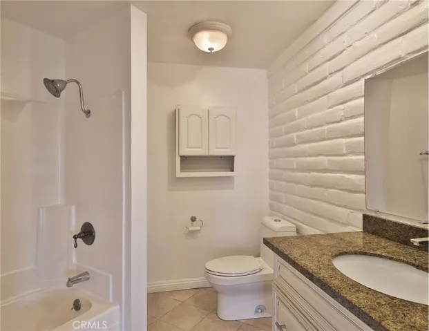 3060 Panorama Road, Riverside, California 92506