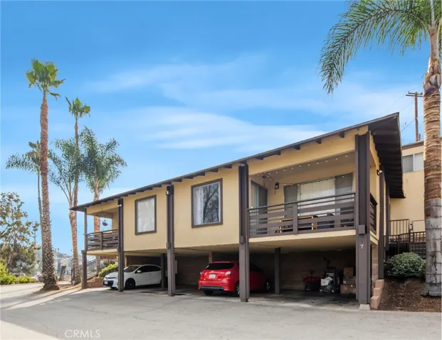 3060 Panorama Road, Riverside, California 92506