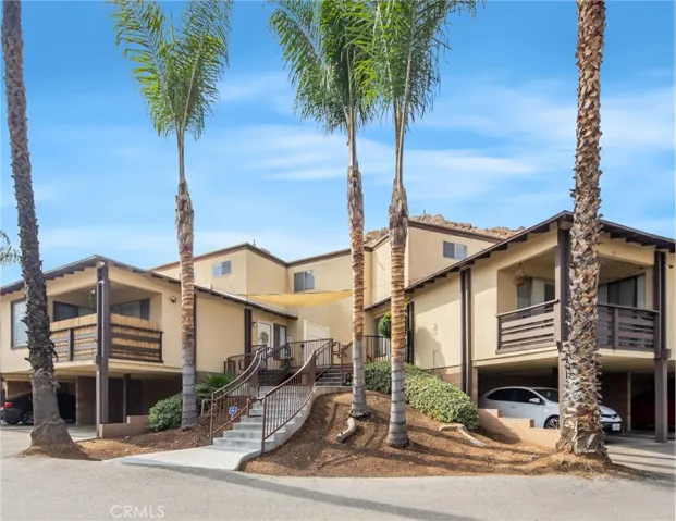3060 Panorama Road, Riverside, California 92506