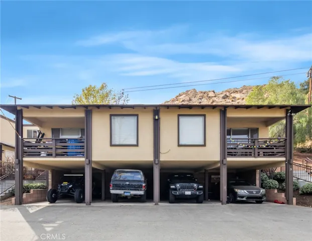 3060 Panorama Road, Riverside, California 92506