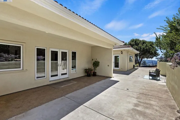 2851 Eugene Ter, Castro Valley, California 94546
