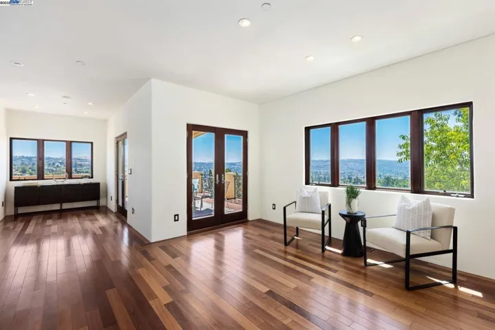 2851 Eugene Ter, Castro Valley, California 94546