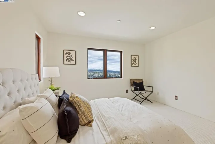 2851 Eugene Ter, Castro Valley, California 94546
