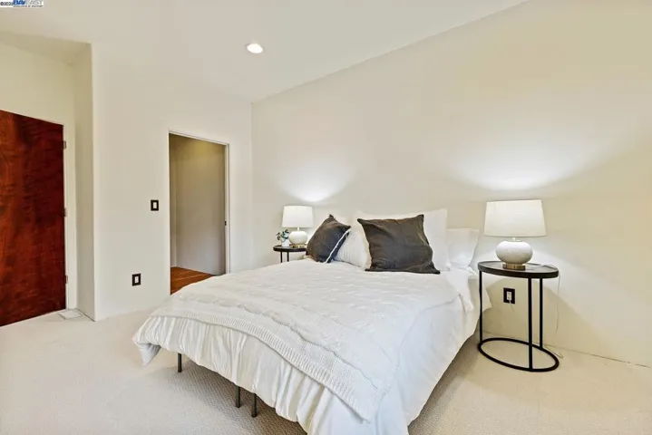 2851 Eugene Ter, Castro Valley, California 94546
