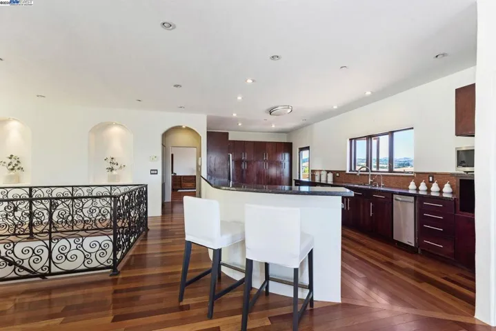 2851 Eugene Ter, Castro Valley, California 94546