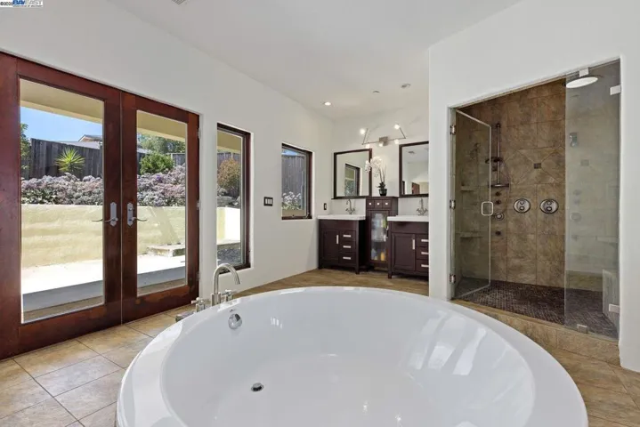 2851 Eugene Ter, Castro Valley, California 94546