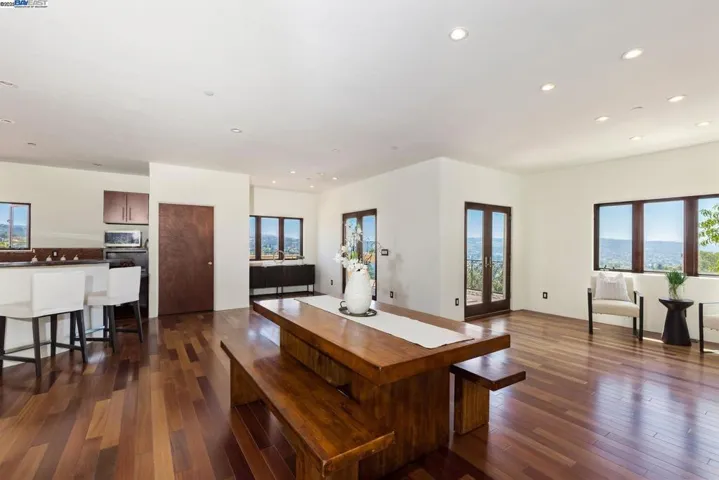 2851 Eugene Ter, Castro Valley, California 94546