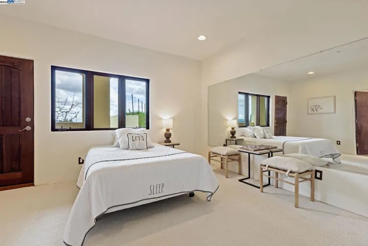 2851 Eugene Ter, Castro Valley, California 94546