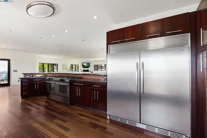 2851 Eugene Ter, Castro Valley, California 94546