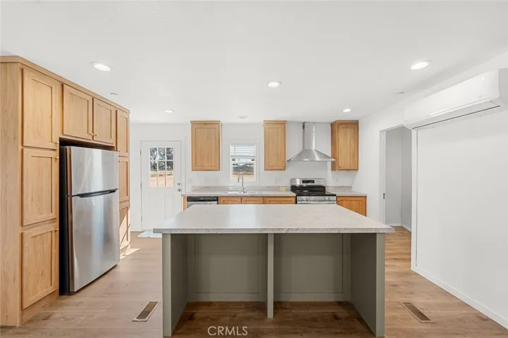 27987 Ellis Avenue, Menifee, California 92585