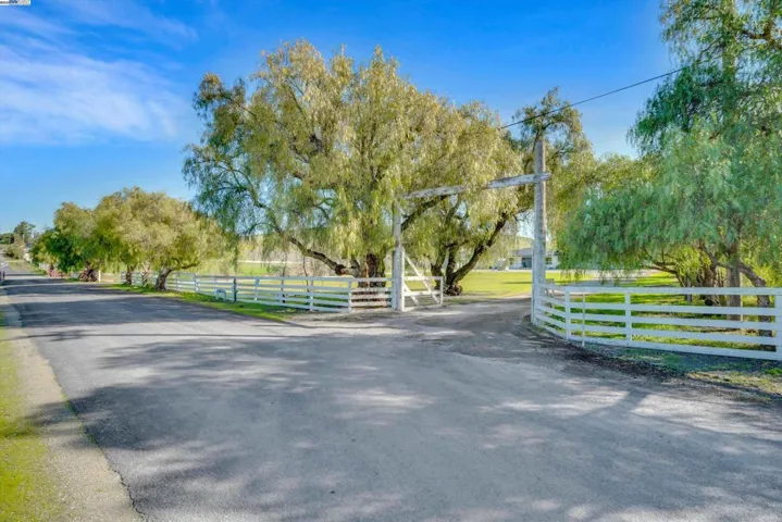 3948 Jerrold Rd, Livermore, California 94550