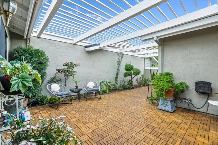 1106 Silver Oak Court, San Jose, California 95120