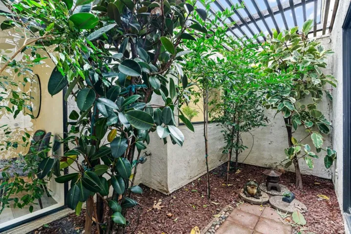 1106 Silver Oak Court, San Jose, California 95120