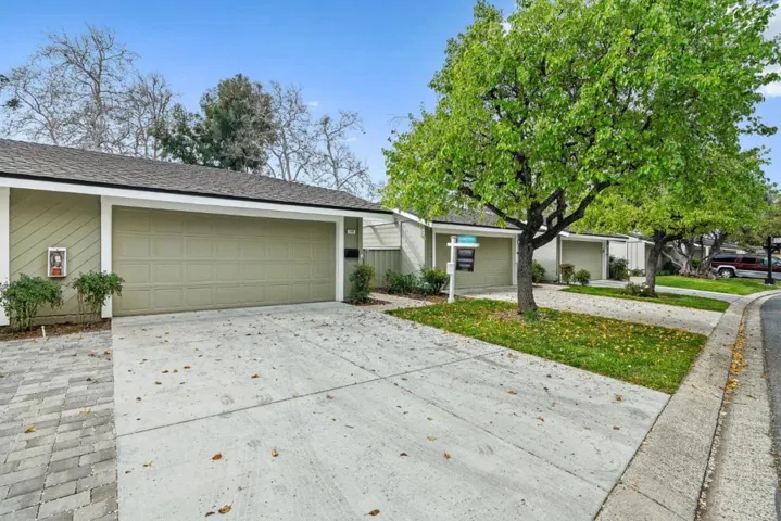 1106 Silver Oak Court, San Jose, California 95120