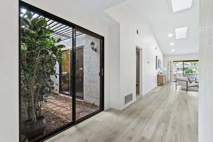 1106 Silver Oak Court, San Jose, California 95120