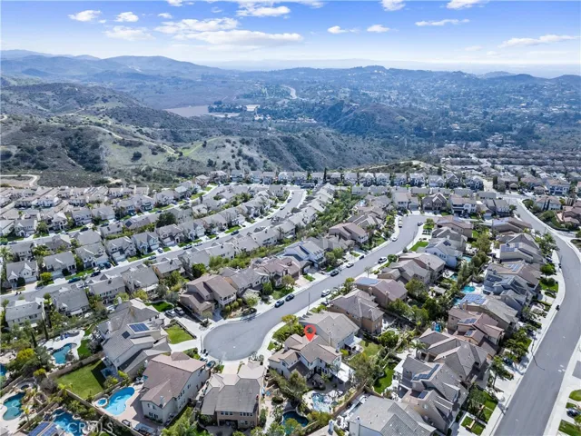 2480 Highwood Road N, Orange, California 92867