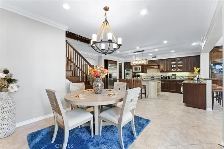 2480 Highwood Road N, Orange, California 92867