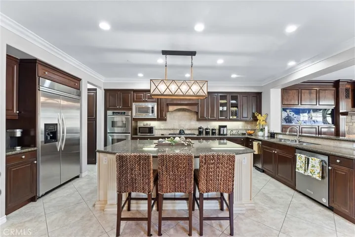 2480 Highwood Road N, Orange, California 92867