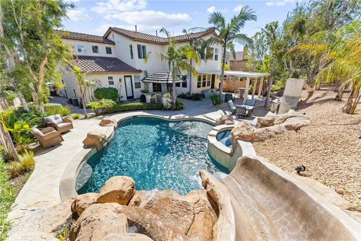 2480 Highwood Road N, Orange, California 92867