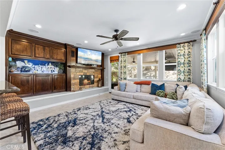2480 Highwood Road N, Orange, California 92867
