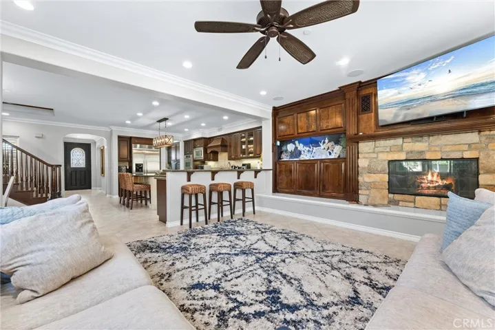 2480 Highwood Road N, Orange, California 92867