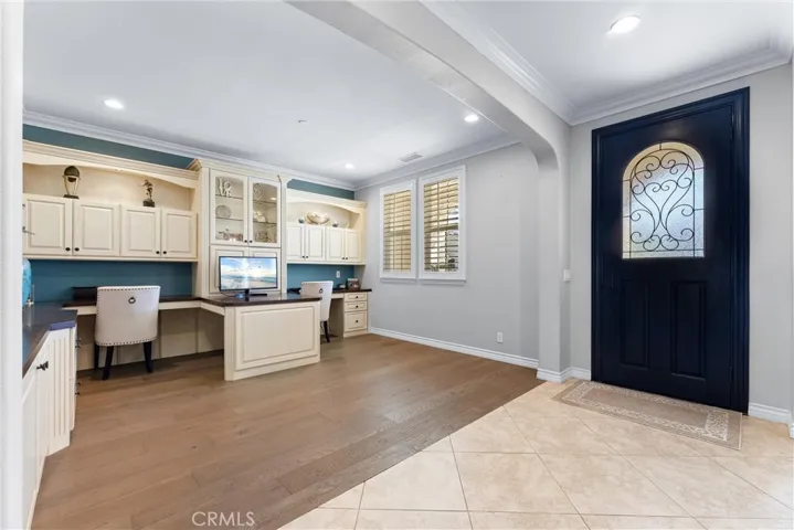 2480 Highwood Road N, Orange, California 92867