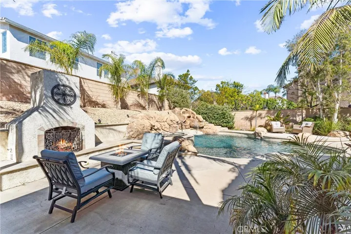 2480 Highwood Road N, Orange, California 92867