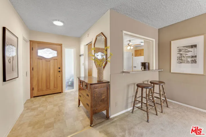 Entryway and Breakfast counter