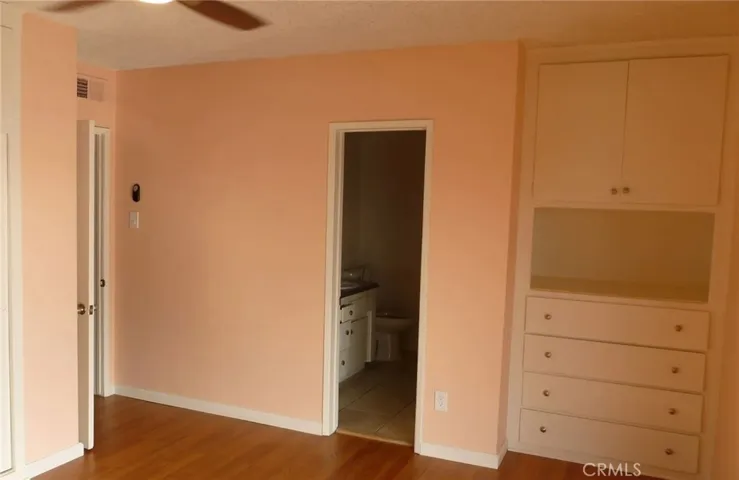 4367 W 142nd Street, Hawthorne, California 90250