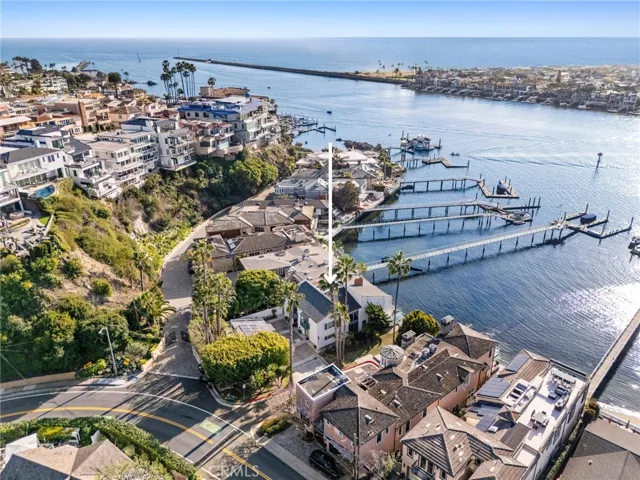 115 Bayside Place 115, Corona Del Mar, California 92625