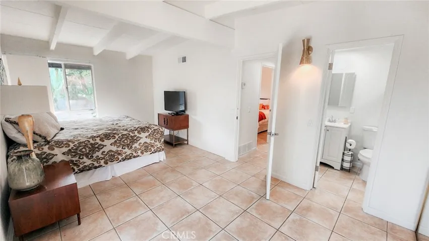 Large Primary with Restroom