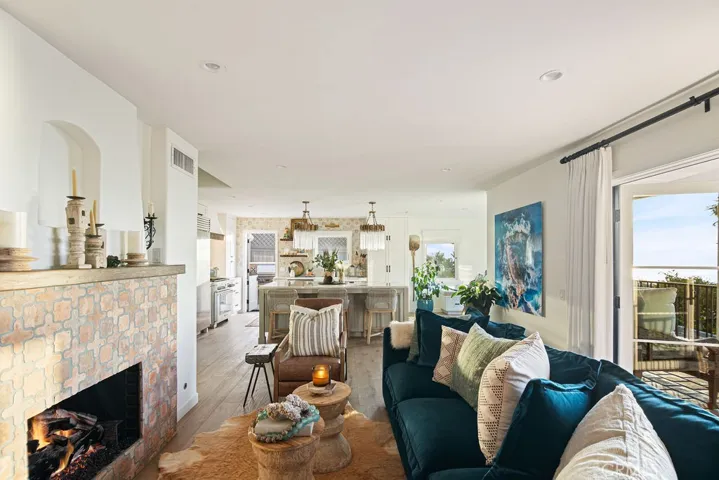 680 Temple Hills Drive, Laguna Beach, California 92651