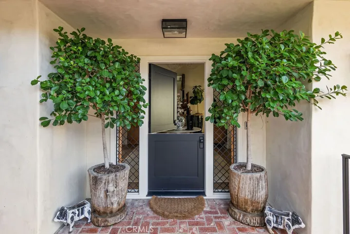680 Temple Hills Drive, Laguna Beach, California 92651
