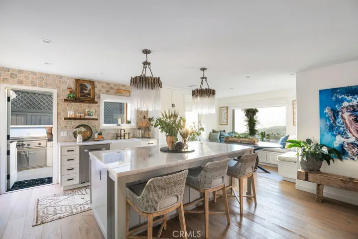 680 Temple Hills Drive, Laguna Beach, California 92651