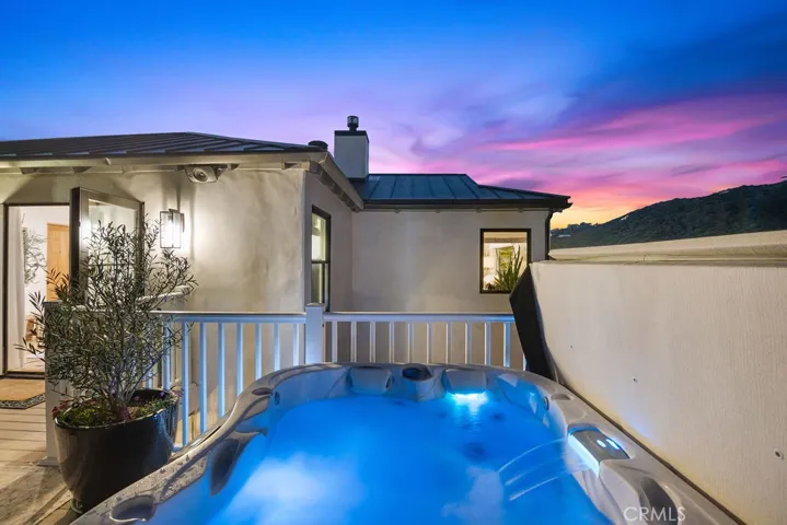 680 Temple Hills Drive, Laguna Beach, California 92651