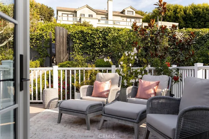 680 Temple Hills Drive, Laguna Beach, California 92651
