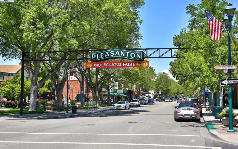 3749 Thistle Way, Pleasanton, California 94588