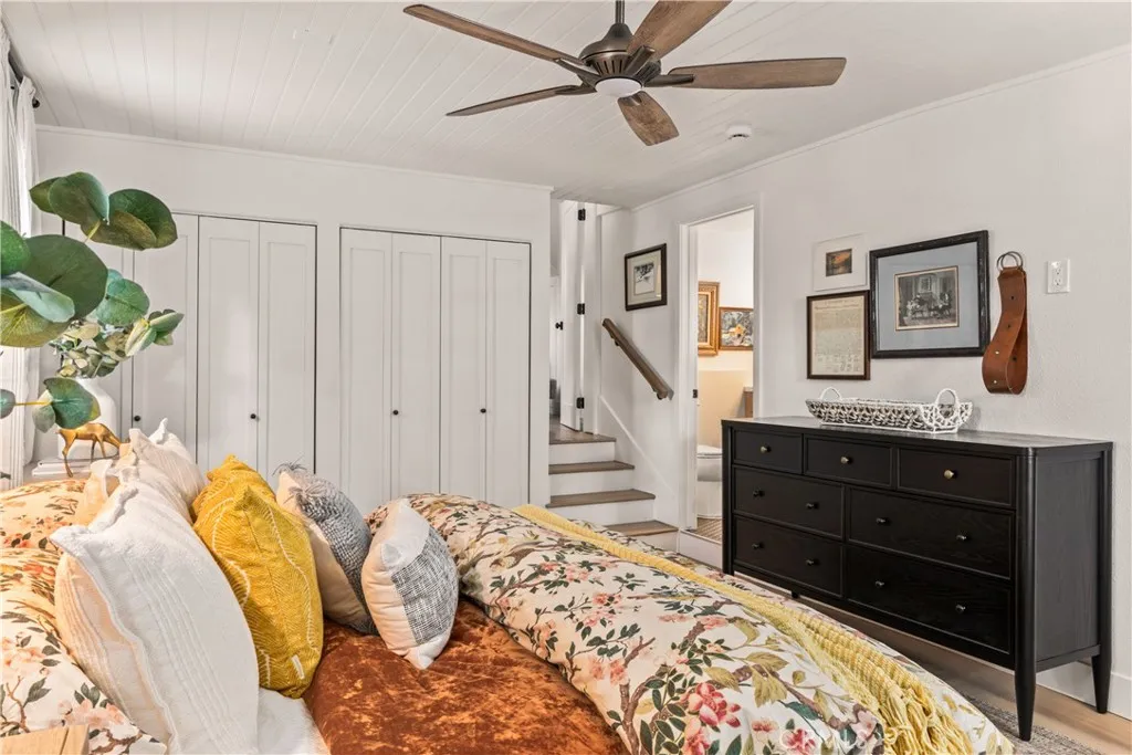 1149 Scenic Way, Rimforest, California 92378 home-pic-12