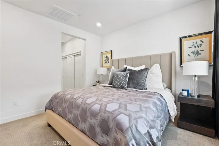 213 Denali, Lake Forest, California 92630